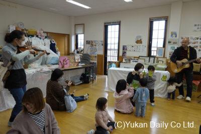 音遊びなどを楽しんだ「春うららフェス」