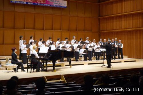 ２２団体４７０人が出演した「第４７回県北合唱祭」